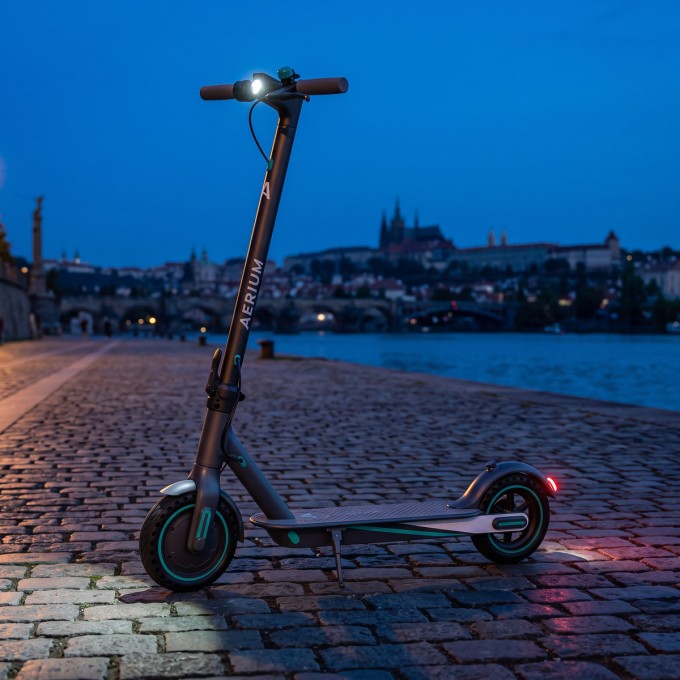 Elektrische step AERIUM T350 PRO blauw