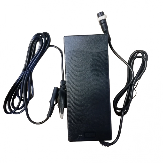 Vervangende oplaadadapter voor AERIUM Coolfly 1600/2000 W elektrische scooter